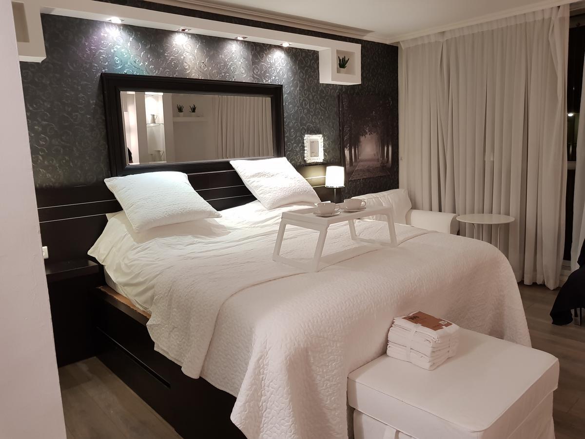 Cosy Studio In A Luxury Hotel Herzelia Exteriör bild