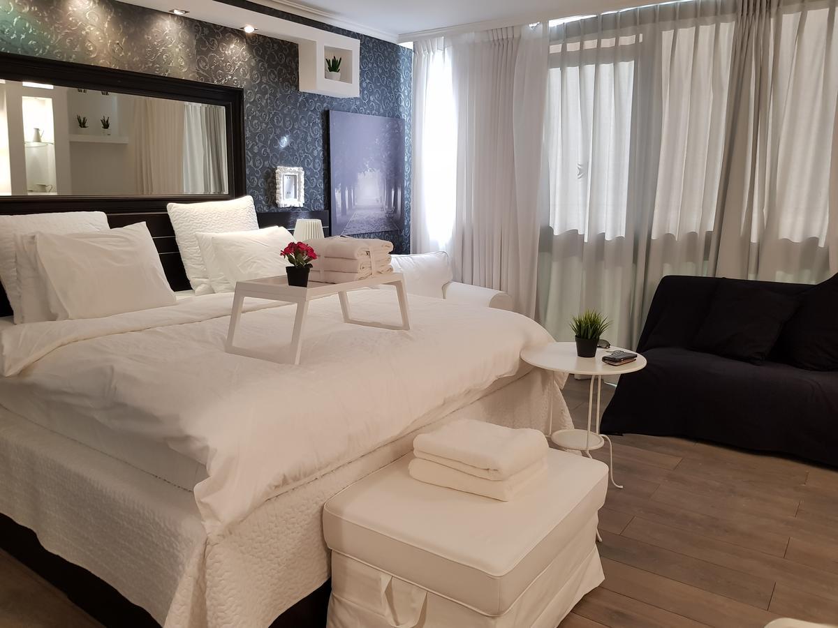 Cosy Studio In A Luxury Hotel Herzelia Exteriör bild